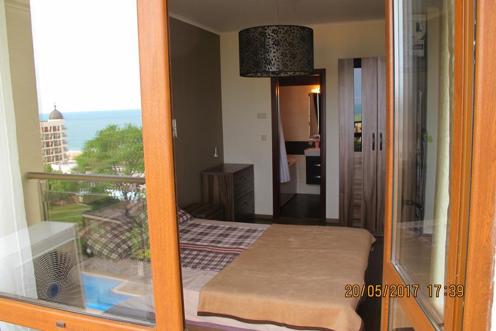 3- Room Apartment In Golden Line Golden Sands Bagian luar foto